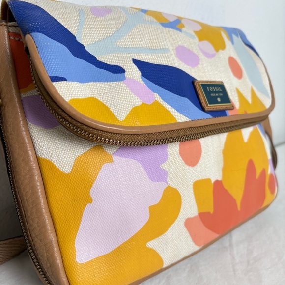 Fossil Preston Crossbody Bag Abstract Floral Crossbody Canvas Bag - Picture 3 of 16